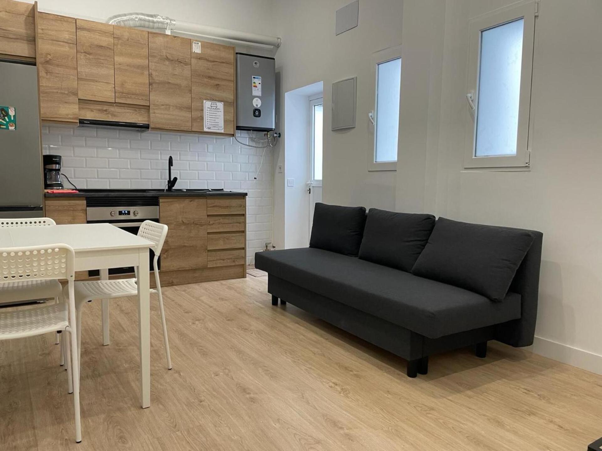Ferienwohnung U1 Ap Nuevo, Bien Comunicado Madrid Centro Exterior foto